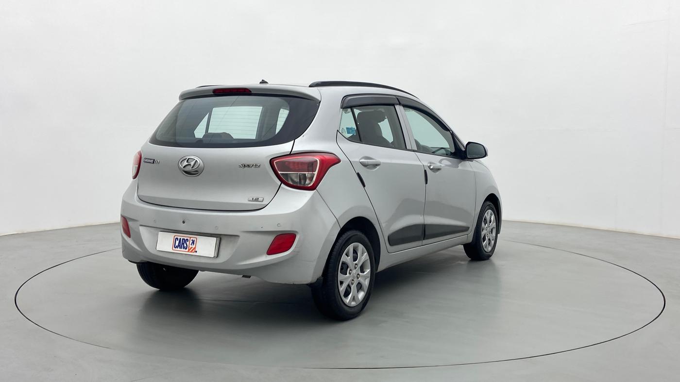 2016 Hyundai Grand i10 SPORTZ 1.2 KAPPA VTVT, Petrol, Manual, 24,887 km, Right Back Diagonal