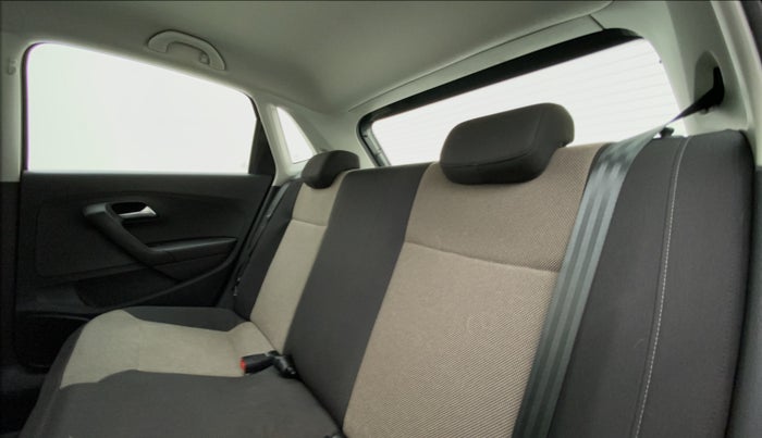 2016 Volkswagen Polo GT TSI 1.2 PETROL AT, Petrol, Automatic, 30,662 km, Right Side Rear Door Cabin