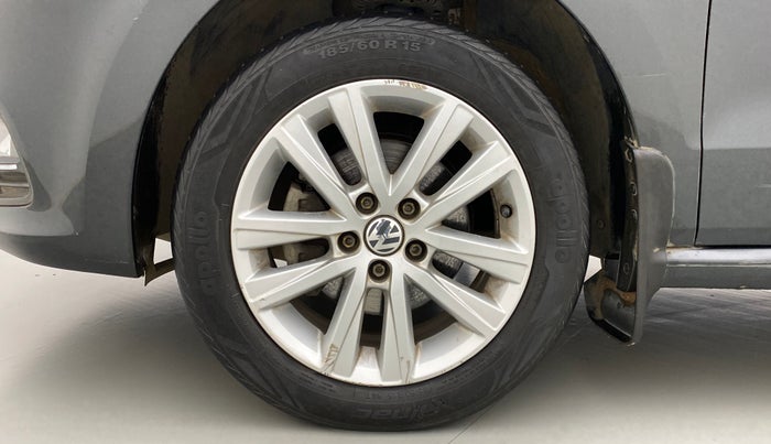2016 Volkswagen Polo GT TSI 1.2 PETROL AT, Petrol, Automatic, 30,662 km, Left Front Wheel