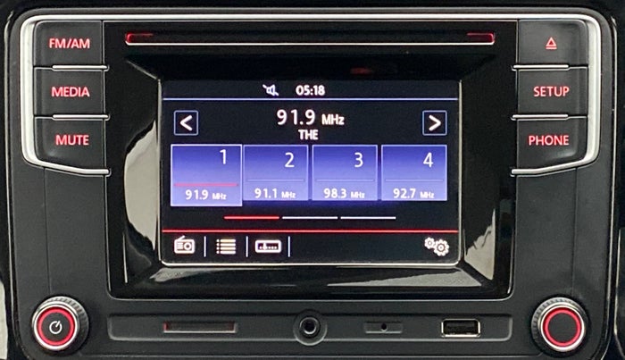 2016 Volkswagen Polo GT TSI 1.2 PETROL AT, Petrol, Automatic, 30,662 km, Infotainment System