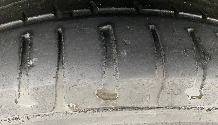 2016 Hyundai Elite i20 SPORTZ 1.2, Petrol, Manual, 45,010 km, Right Rear Tyre Tread