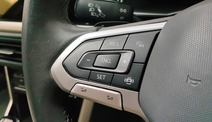 2022 Volkswagen VIRTUS TOPLINE TSI 1.0 AT, Petrol, Automatic, 6,593 km, Adaptive Cruise Control