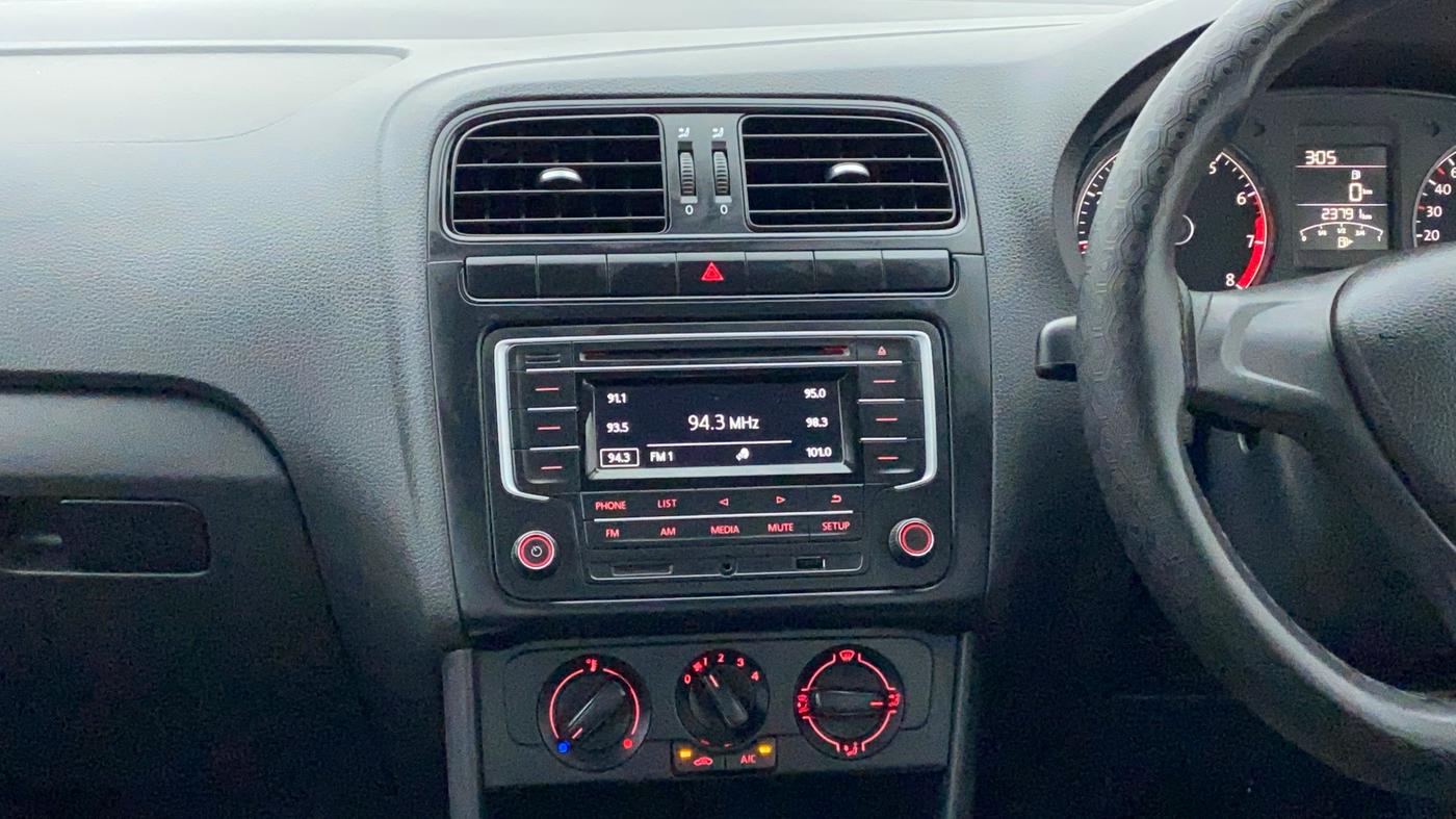 2017 Volkswagen Ameo COMFORTLINE 1.2L, Petrol, Manual, 23,790 km, Air Conditioner