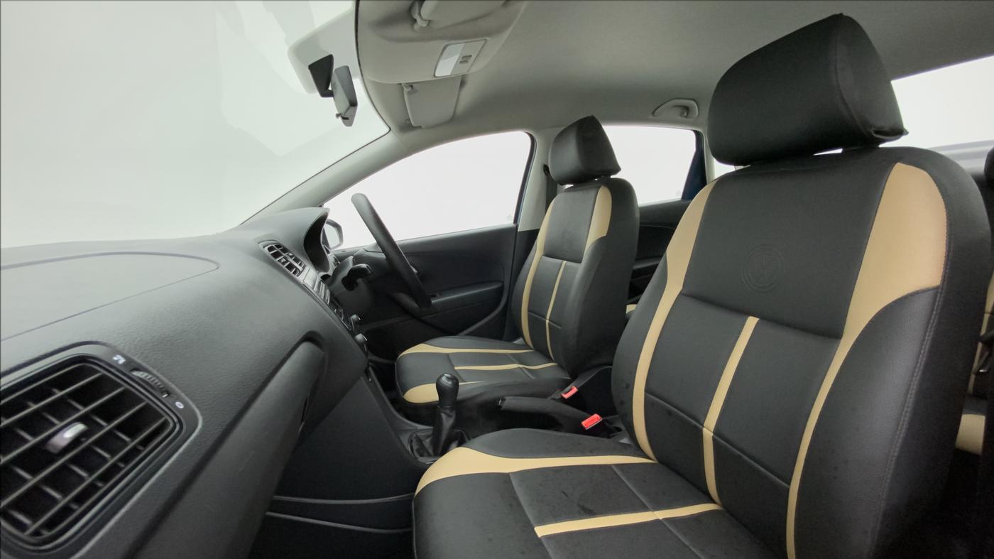 2017 Volkswagen Ameo COMFORTLINE 1.2L, Petrol, Manual, 23,790 km, Right Side Front Door Cabin