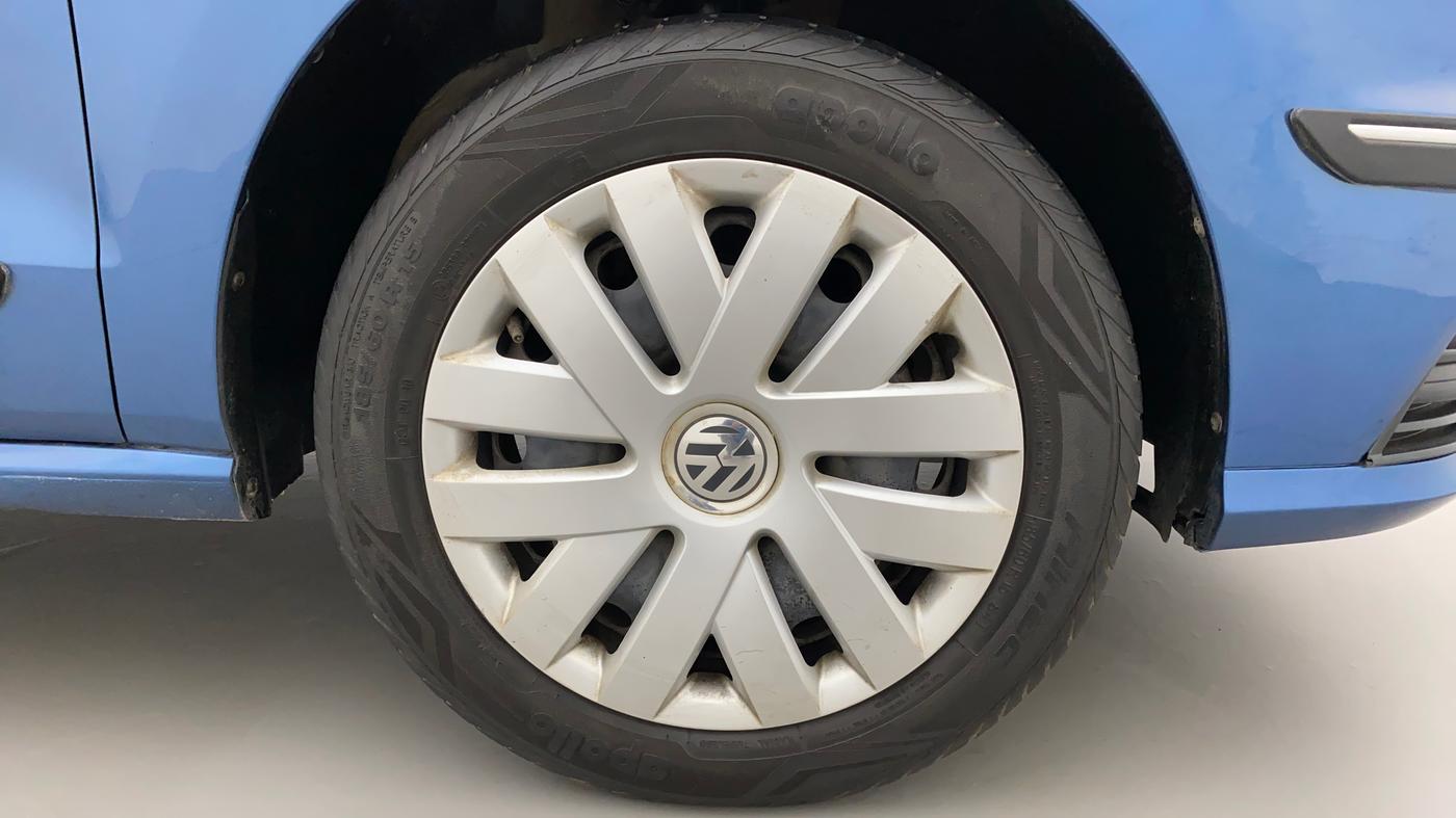 2017 Volkswagen Ameo COMFORTLINE 1.2L, Petrol, Manual, 23,790 km, Right Front Wheel