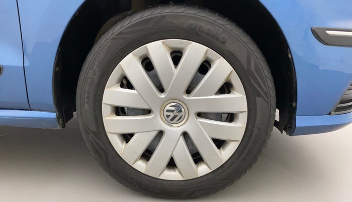 2017 Volkswagen Ameo COMFORTLINE 1.2L, Petrol, Manual, 23,790 km, Right Front Wheel