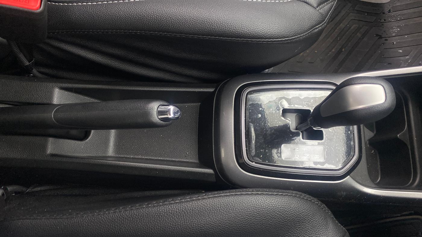 2025 Maruti IGNIS ZETA 1.2 AMT, Petrol, Automatic, 6,286 km, Gear Lever