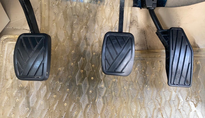 2019 Maruti Dzire VXI, Petrol, Manual, 62,511 km, Pedals