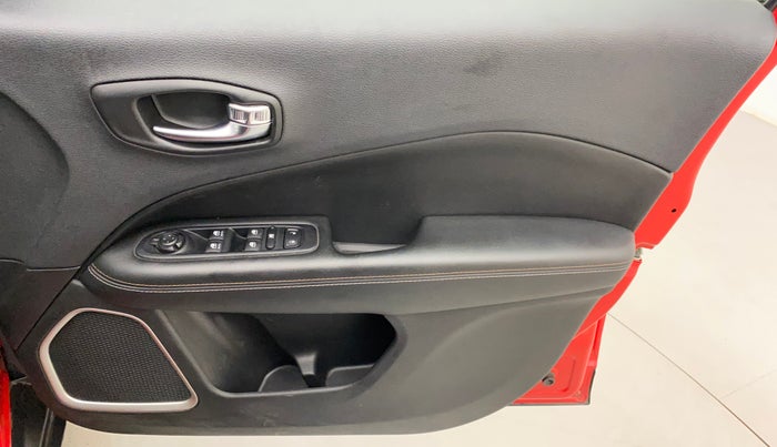 2019 Jeep Compass SPORT 2.0 DIESEL, Diesel, Manual, 39,476 km, Driver Side Door Panels Control