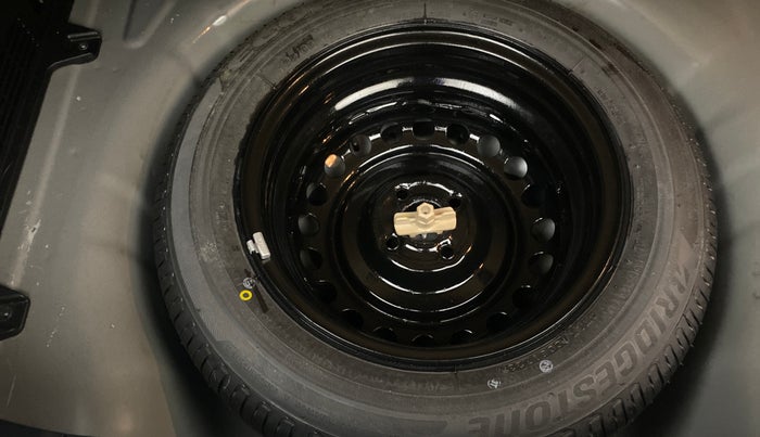 2023 Hyundai NEW I20 ASTA (O) 1.2 MT, Petrol, Manual, 13,901 km, Spare Tyre