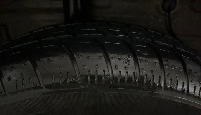 2019 Maruti Celerio ZXI AMT (O), Petrol, Automatic, 3,381 km, Right Rear Tyre Tread