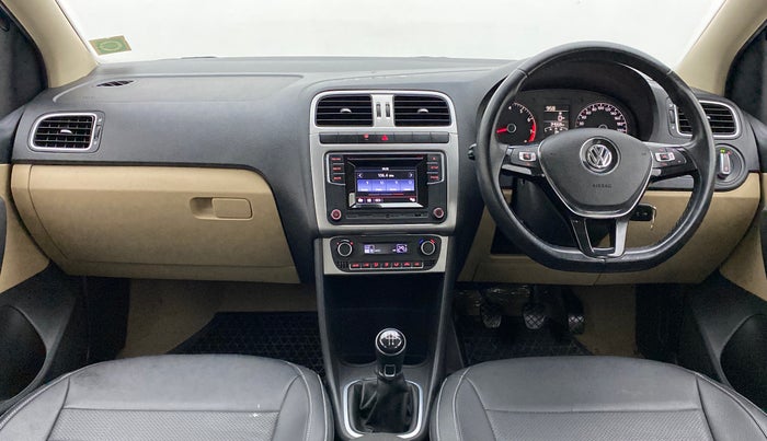 2016 Volkswagen Ameo HIGHLINE 1.2, Petrol, Manual, 34,712 km, Dashboard
