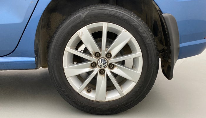 2016 Volkswagen Ameo HIGHLINE 1.2, Petrol, Manual, 34,712 km, Left Rear Wheel