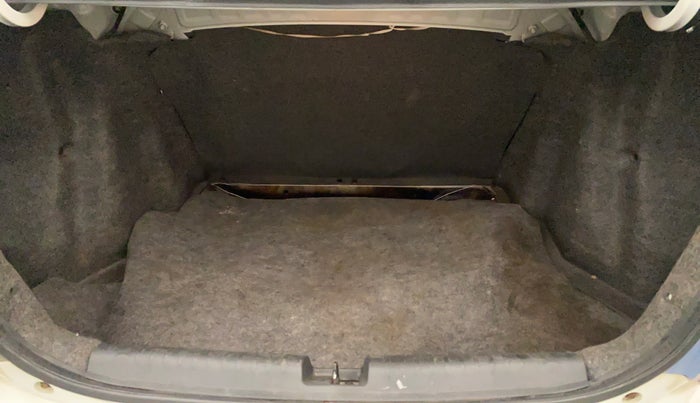 2015 Honda Amaze 1.2L I-VTEC S, Petrol, Manual, 23,016 km, Boot Inside