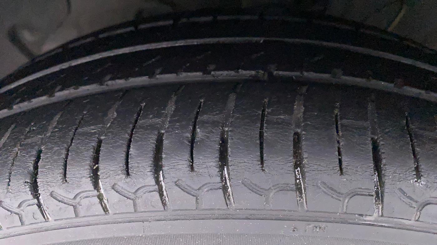 2020 Hyundai NEW SANTRO SPORTZ 1.1, Petrol, Manual, 45,192 km, Left Front Tyre Tread