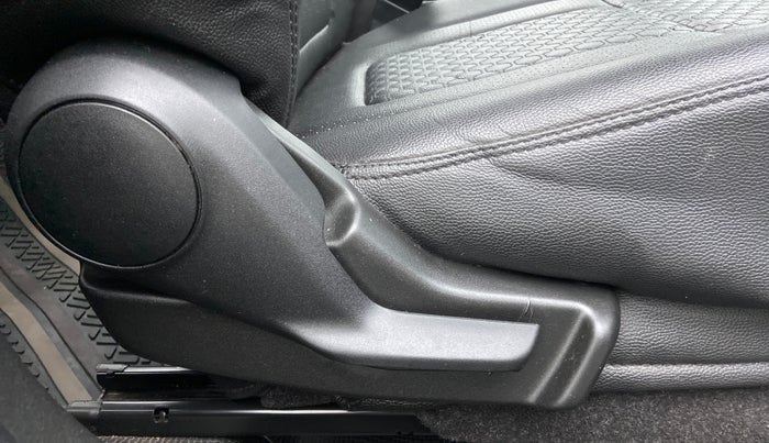 2019 Maruti Baleno DELTA PETROL 1.2, Petrol, Manual, 23,283 km, Driver Side Adjustment Panel