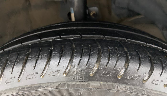 2019 Maruti Baleno DELTA PETROL 1.2, Petrol, Manual, 23,283 km, Right Front Tyre Tread