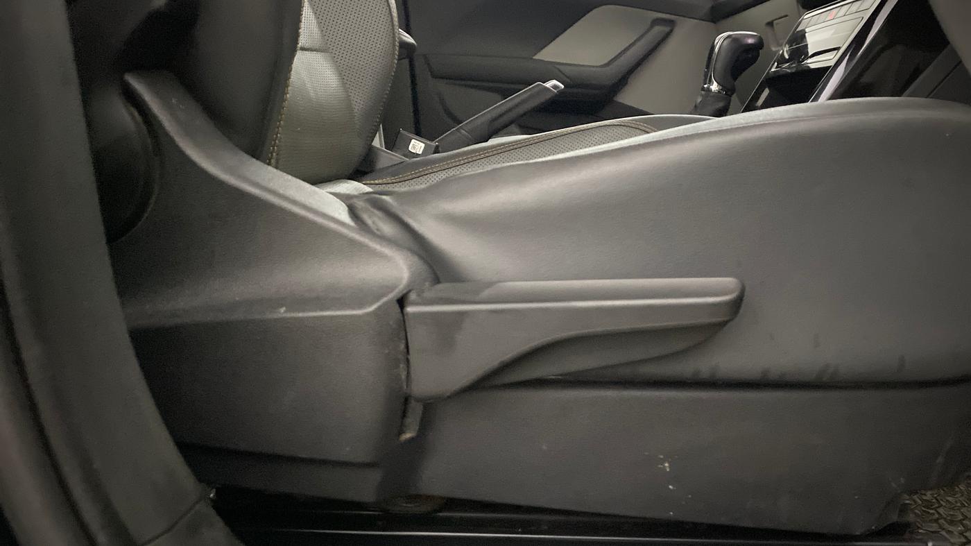 2022 Skoda KUSHAQ STYLE 1.5L TSI DSG, Petrol, Automatic, 34,453 km, Driver Side Adjustment Panel