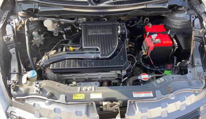 2014 Maruti Swift Dzire VXI, Petrol, Manual, 40,992 km, Engine View
