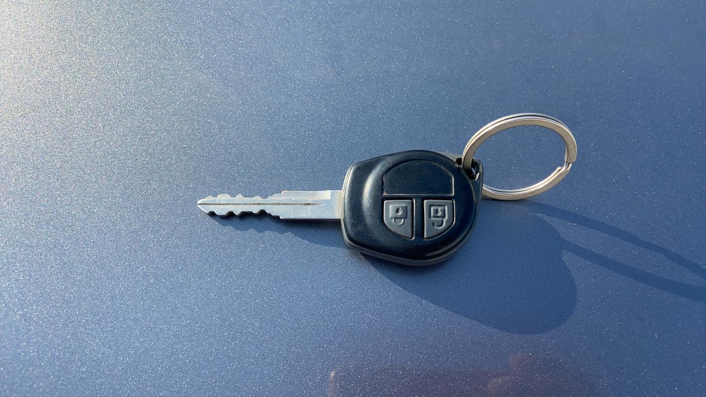 2014 Maruti Swift Dzire VXI, Petrol, Manual, 40,992 km, Key Close Up