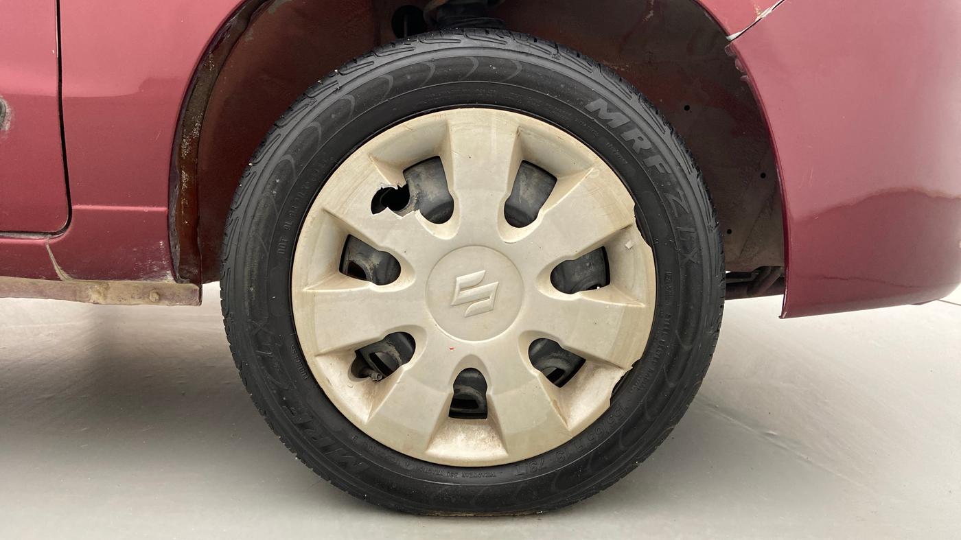 2011 Maruti Alto K10 VXI, Petrol, Manual, 70,425 km, Right Front Wheel