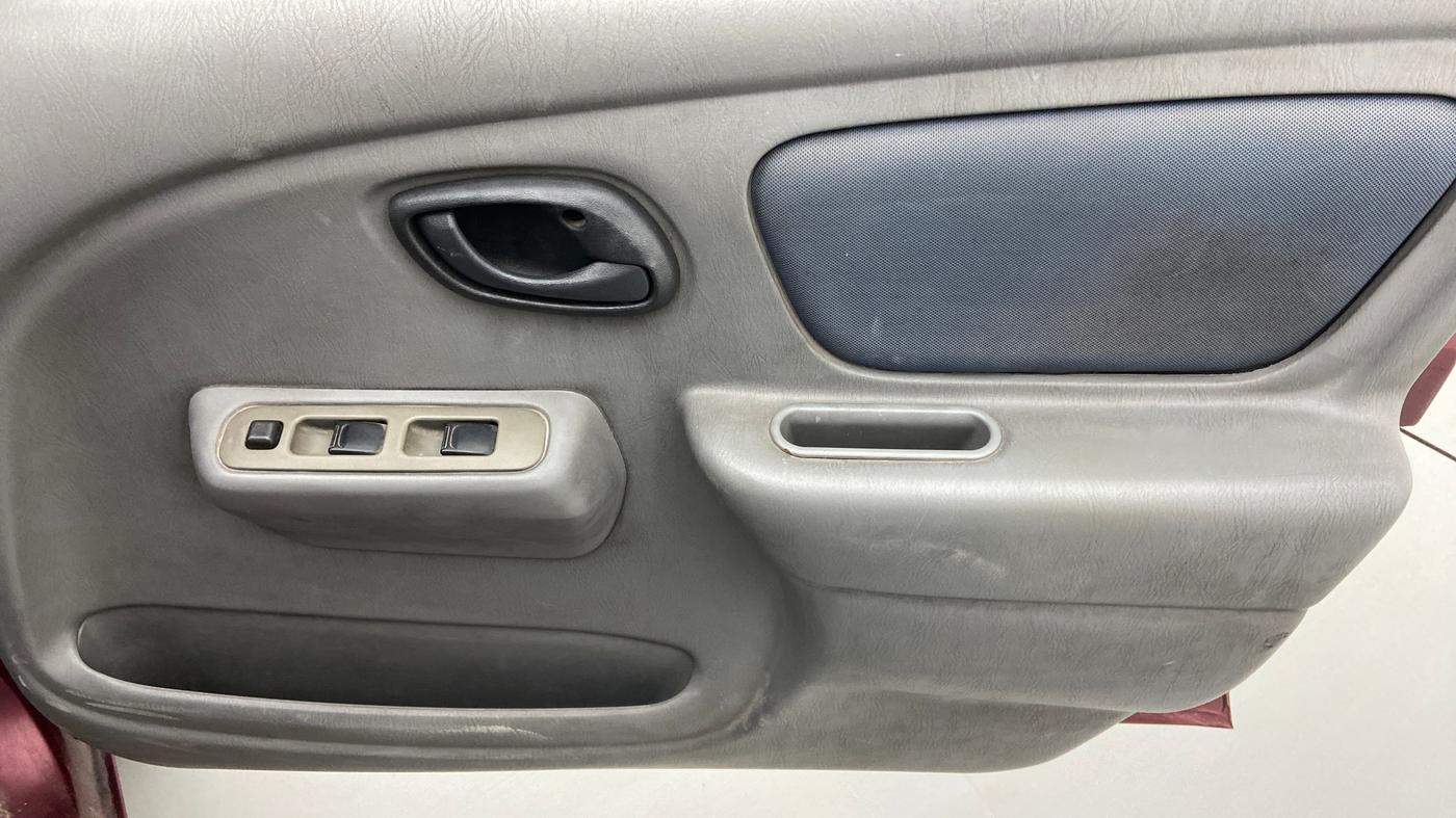 2011 Maruti Alto K10 VXI, Petrol, Manual, 70,425 km, Driver Side Door Panels Control