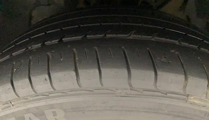 2020 Tata NEXON XM PETROL, Petrol, Manual, 45,291 km, Left Front Tyre Tread
