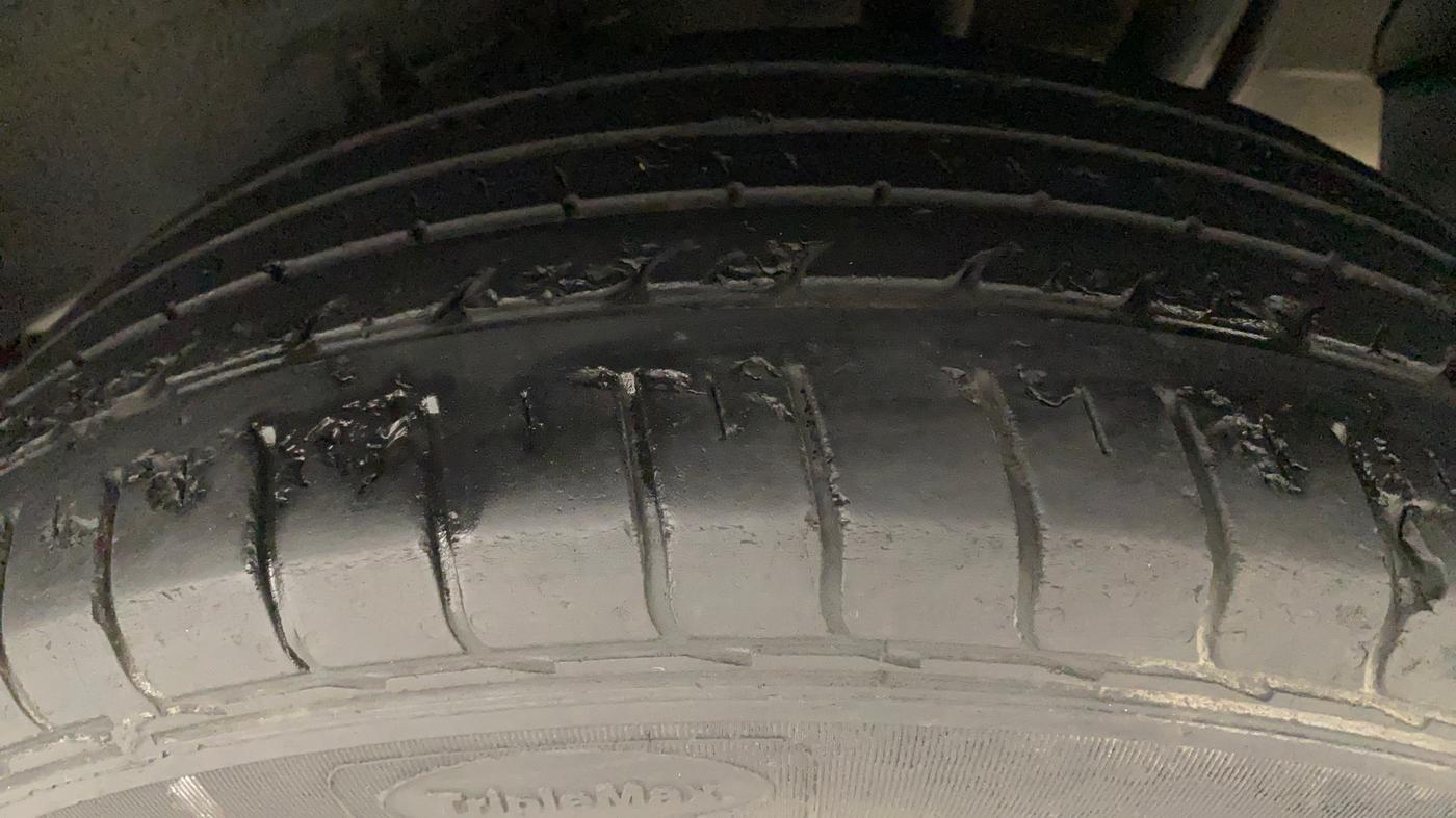 2020 Tata NEXON XM PETROL, Petrol, Manual, 45,291 km, Left Rear Tyre Tread