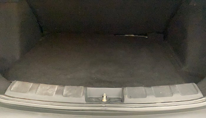 2020 Tata NEXON XM PETROL, Petrol, Manual, 45,291 km, Boot Inside