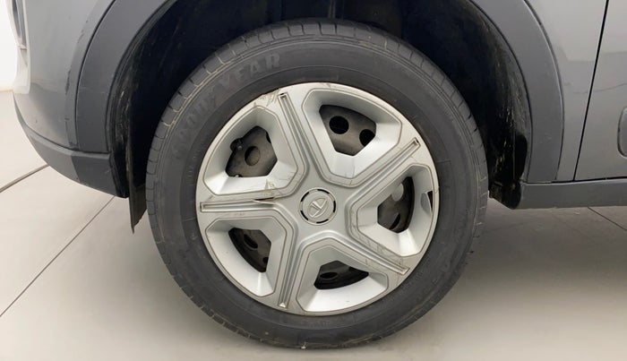 2020 Tata NEXON XM PETROL, Petrol, Manual, 45,291 km, Left Front Wheel