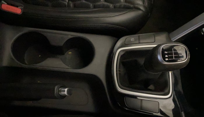 2021 KIA SELTOS HTX 1.5 PETROL, Petrol, Manual, 56,626 km, Gear Lever