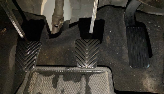 2021 KIA SELTOS HTX 1.5 PETROL, Petrol, Manual, 56,626 km, Pedals