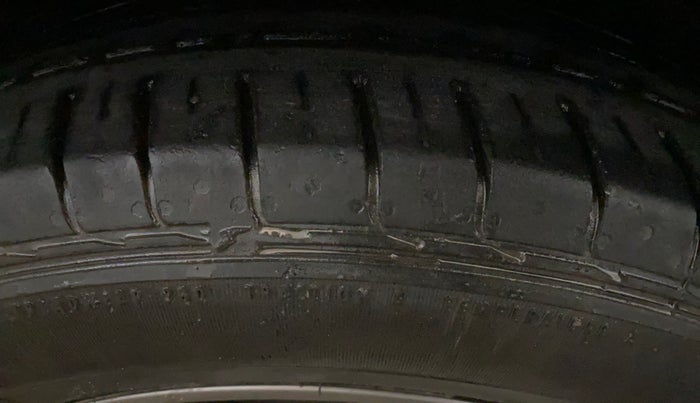 2021 KIA SELTOS HTX 1.5 PETROL, Petrol, Manual, 56,626 km, Left Front Tyre Tread