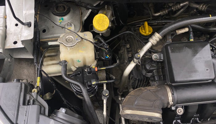 2023 Renault TRIBER RXZ AMT, Petrol, Automatic, 32,928 km, Engine View - Right