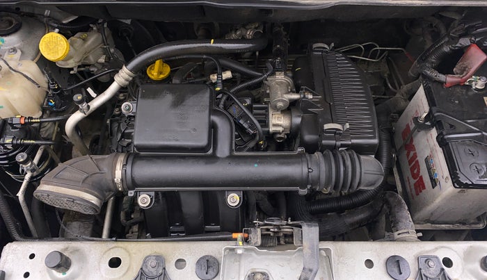 2023 Renault TRIBER RXZ AMT, Petrol, Automatic, 32,928 km, Engine View