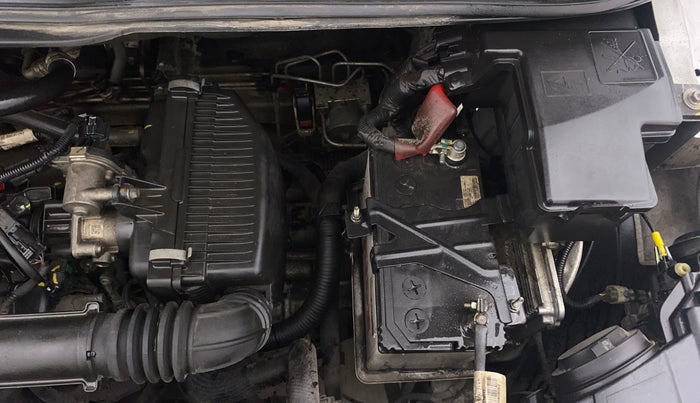 2023 Renault TRIBER RXZ AMT, Petrol, Automatic, 32,928 km, Engine View - Left