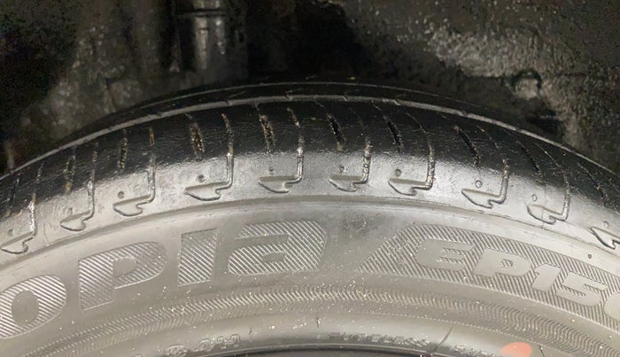 2014 Honda City 1.5L I-DTEC SV, Diesel, Manual, 1,01,242 km, Right Rear Tyre Tread