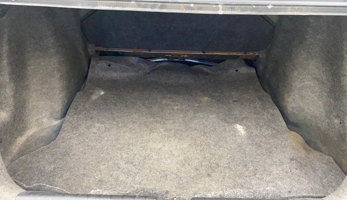 2014 Honda City 1.5L I-DTEC SV, Diesel, Manual, 1,01,242 km, Boot Inside