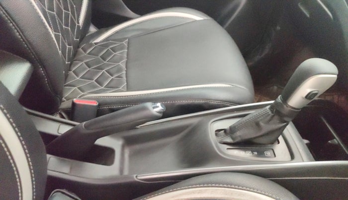 2017 Maruti Baleno ZETA CVT PETROL 1.2, Petrol, Automatic, 84,169 km, Gear Lever