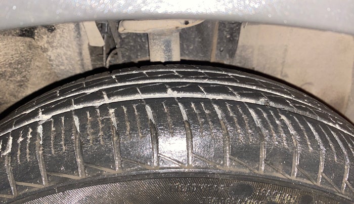 2021 Renault TRIBER RXT, Petrol, Manual, 11,417 km, Right Front Tyre Tread