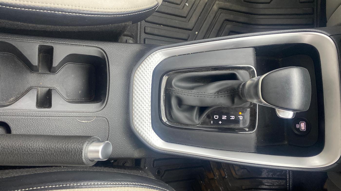 2023 KIA SONET HTX 1.0 DCT, Petrol, Automatic, 8,030 km, Gear Lever