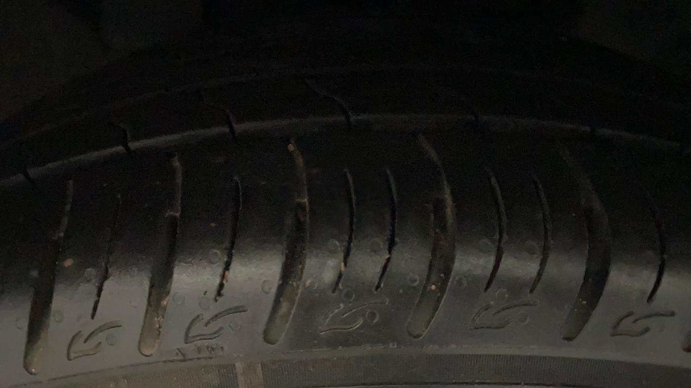 2021 Ford Ecosport TITANIUM + SE 1.5L DIESEL, Diesel, Manual, 50,264 km, Left Front Tyre Tread