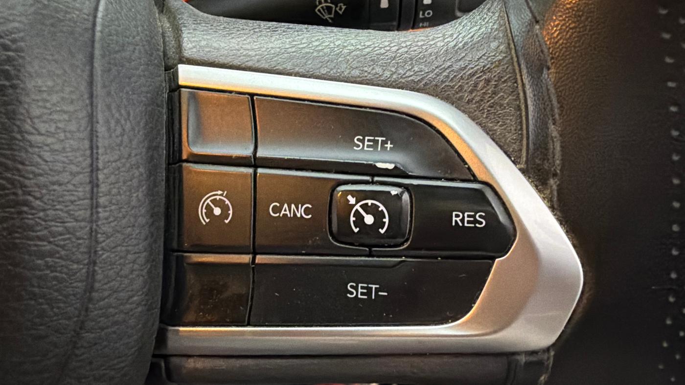 2021 Jeep Compass LONGITUDE (O) 1.4 PETROL DCT, Petrol, Automatic, 1,19,062 km, Adaptive Cruise Control