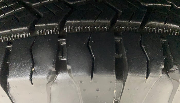 2019 Tata Harrier XM 2.0L KRYOTEC, Diesel, Manual, 47,377 km, Left Front Tyre Tread