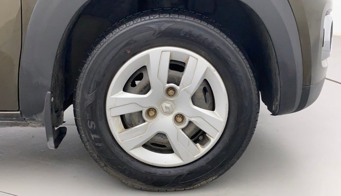 2016 Renault Kwid RXT 0.8, Petrol, Manual, 55,308 km, Right Front Wheel