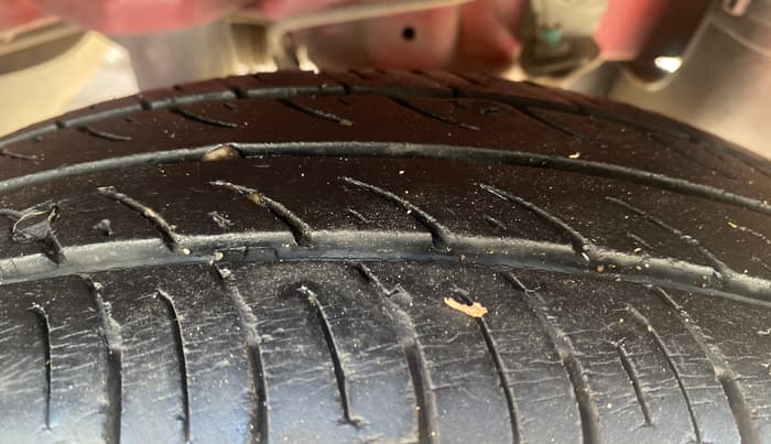 2013 Hyundai Eon ERA +, Petrol, Manual, 81,177 km, Left Rear Tyre Tread