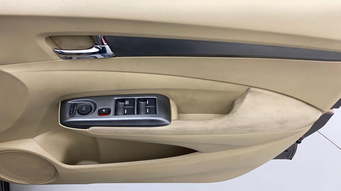 2012 Honda City 1.5L I-VTEC V MT, Petrol, Manual, 70,998 km, Driver Side Door Panels Control