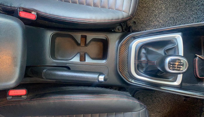 2021 KIA SONET GTX PLUS 1.0 IMT, Petrol, Manual, 39,645 km, Gear Lever