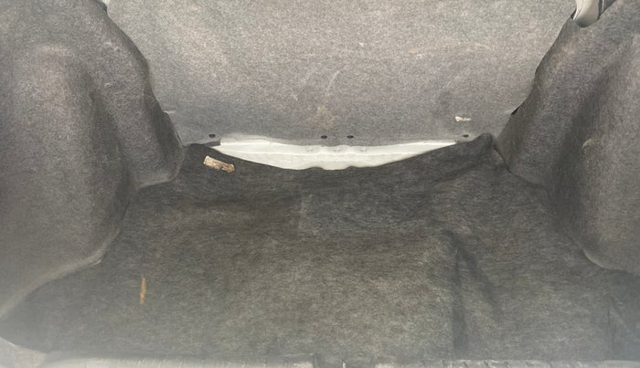 2022 Honda Amaze 1.2L I-VTEC VX, Petrol, Manual, 13,455 km, Boot Inside