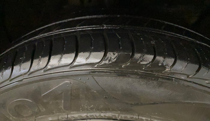 2019 KIA SELTOS HTK 1.5 PETROL, Petrol, Manual, 59,616 km, Right Front Tyre Tread